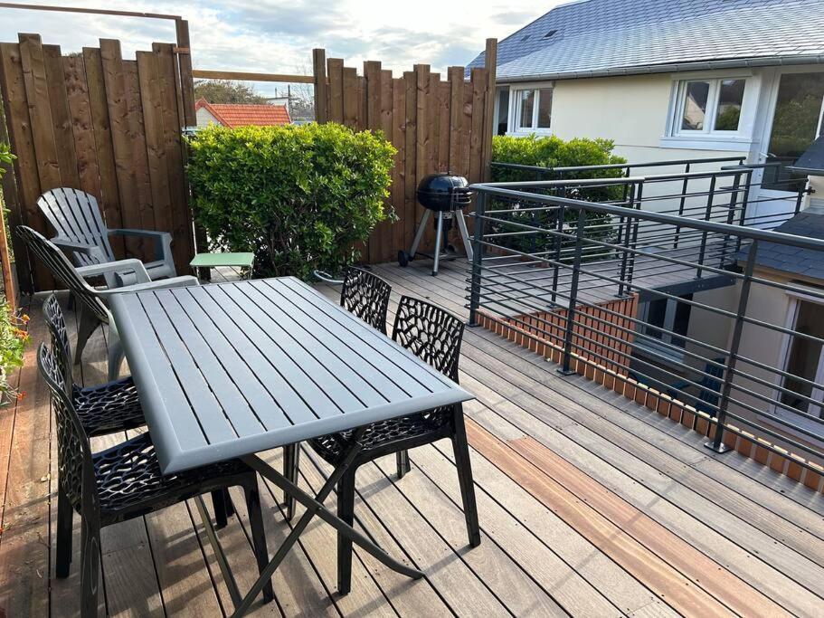 Apartment Les De St Mart